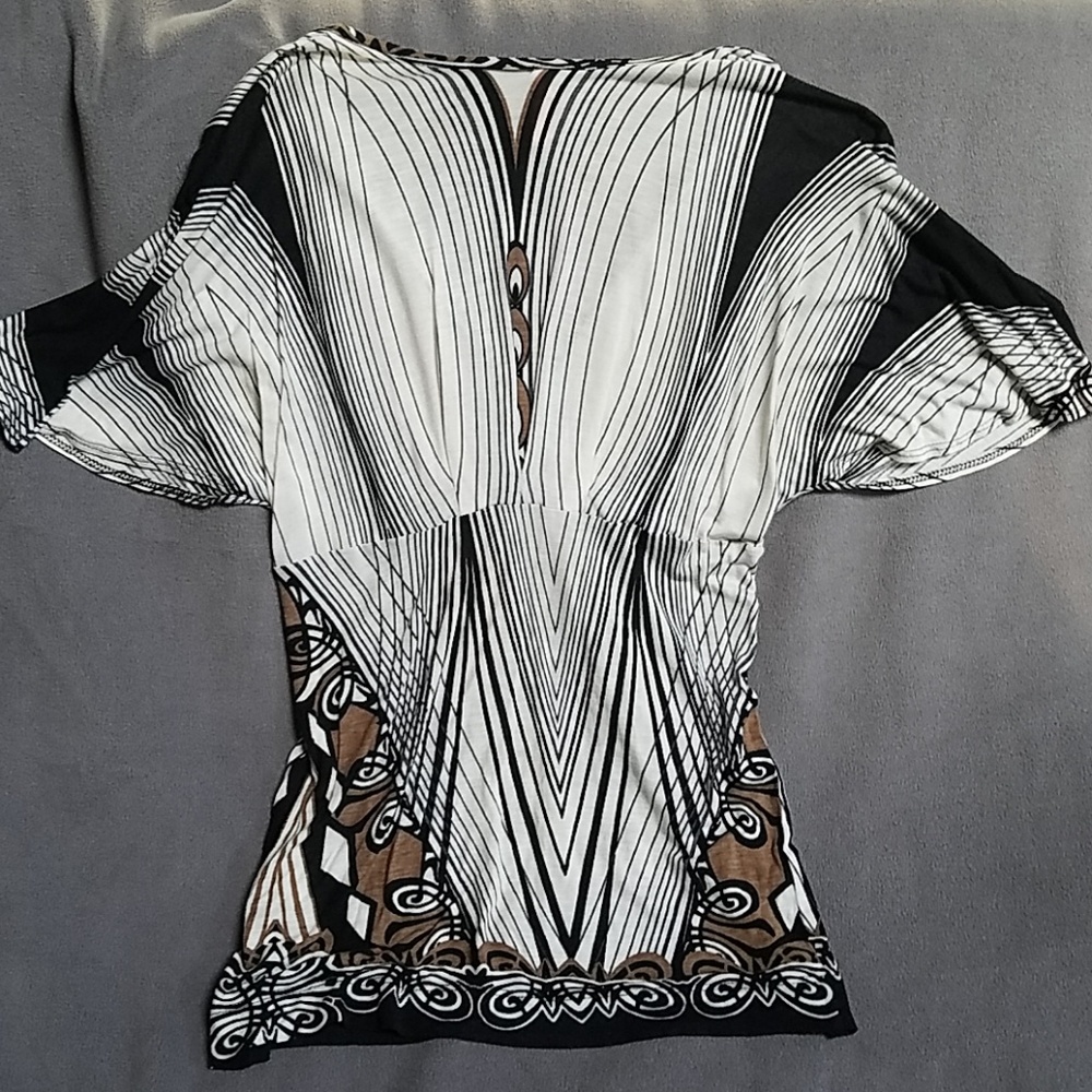 Eight Sixty Top - Picture 4 of 6